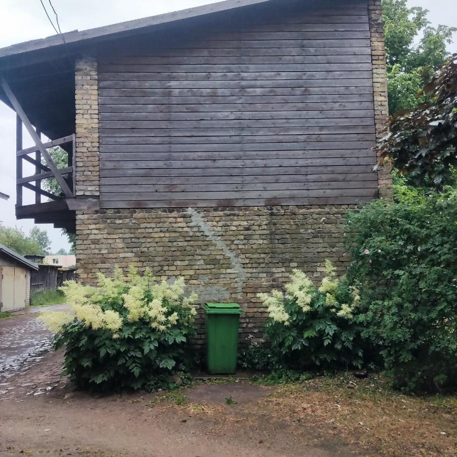 Ventspils Apartamenti Pie Ratslaukuma Exterior photo